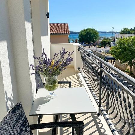 Apartments Dalmatino ヴォディツェ エクステリア 写真