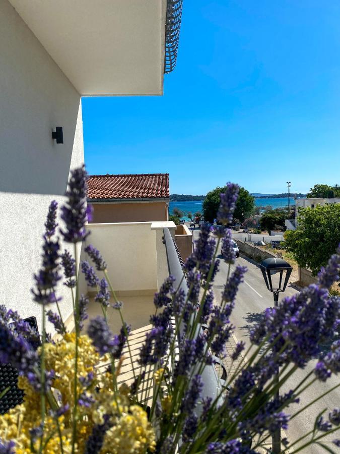 Apartments Dalmatino ヴォディツェ エクステリア 写真