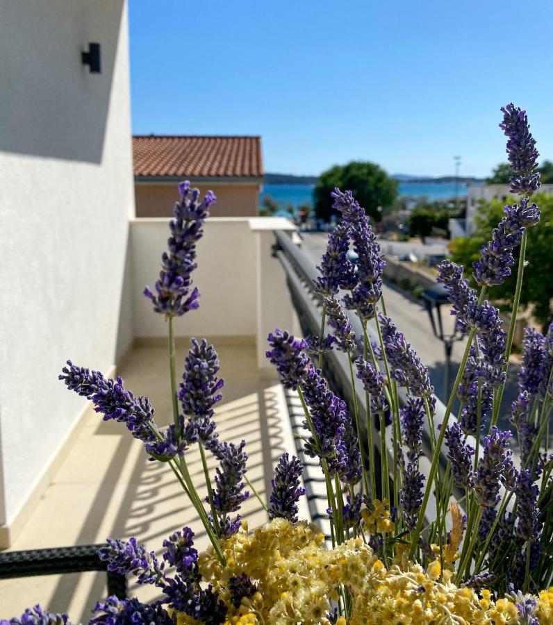 Apartments Dalmatino ヴォディツェ エクステリア 写真
